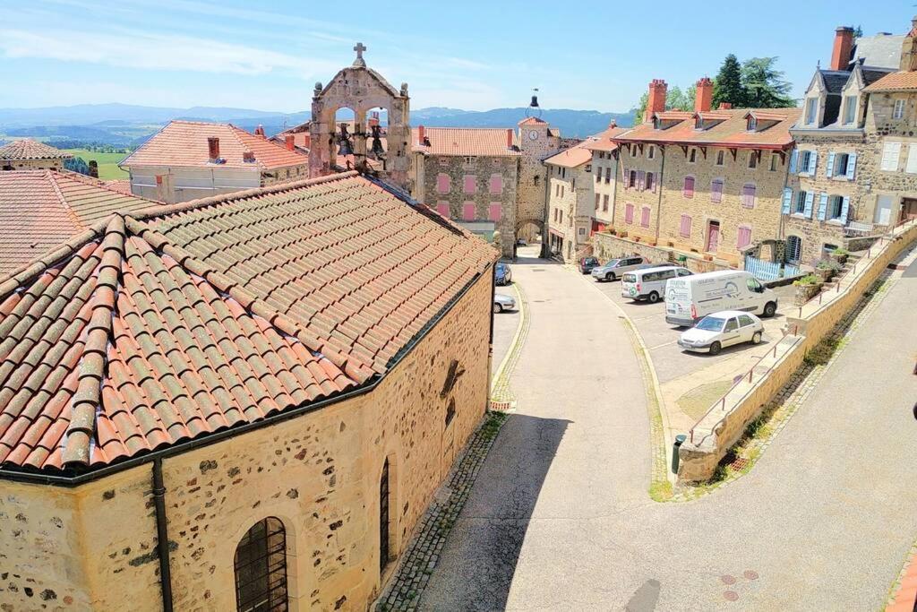 Gite De La Chapelle, Au Coeur De La Cite Medievale Allègre Екстериор снимка