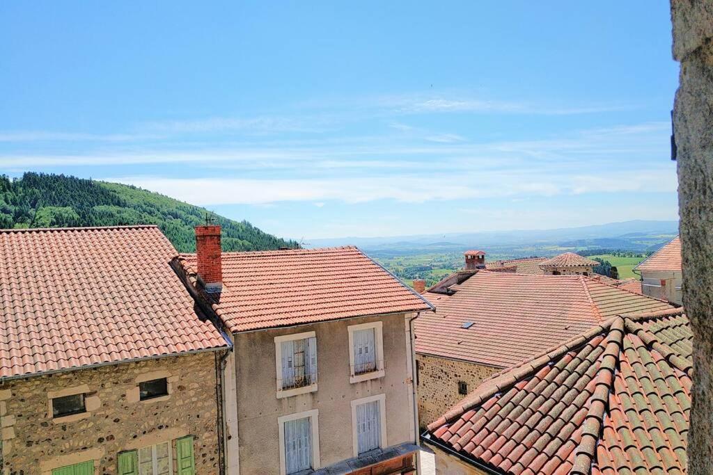 Gite De La Chapelle, Au Coeur De La Cite Medievale Allègre Екстериор снимка